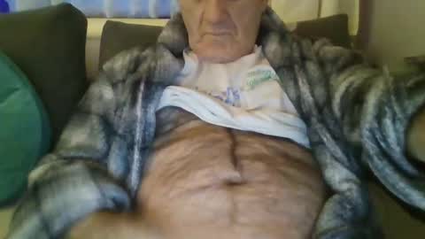 follador1001 online show from 15, 2, 2025