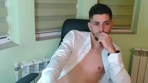 Snapshot of followknight chatting on 4, 12, 2024 independent model online show from 4, 12, 2024