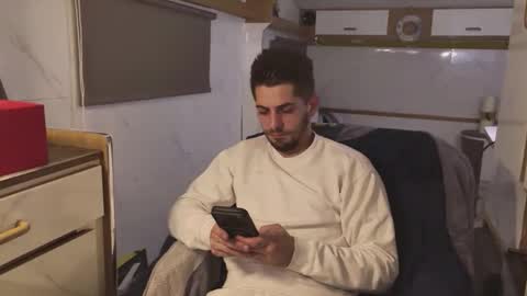 independent model online show from 6, 1, 2026