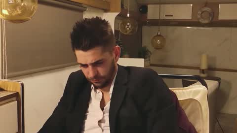 independent model online show from 9, 3, 2026