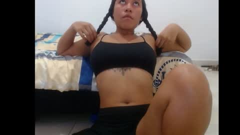 Snapshot of forbidden_games__ chatting on 29, 1, 2025 emely and felix online show from 29, 1, 2025