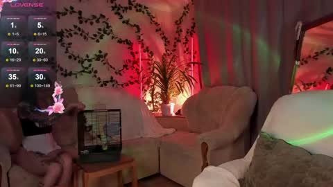 Snapshot of forest_lina chatting on 11, 5, 2026 online show from 11, 5, 2026