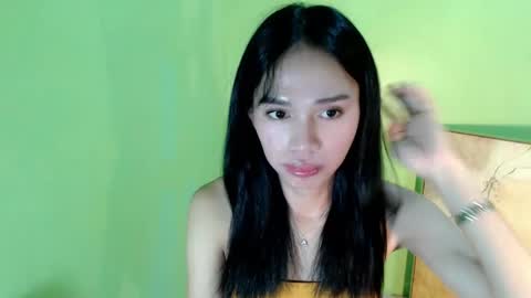 Snapshot of forever_wonnie23 chatting on 12, 1, 2025 Wonnie online show from 12, 1, 2025