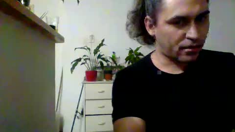 Snapshot of fortica4 chatting on 24, 5, 2026 Leo online show from 24, 5, 2026