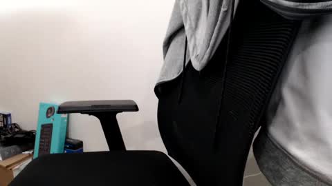 foster19422002 online show from 3, 1, 2025