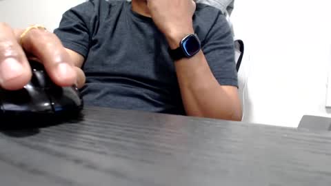 foster19422002 online show from 4, 1, 2025