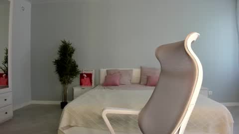 Kira online show from 24, 9, 2025