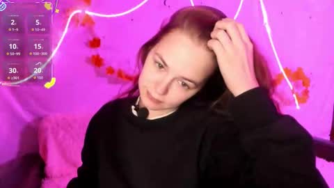 Lisa online show from 12, 11, 2025