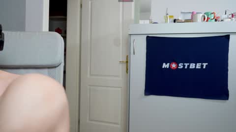 Snapshot of foxeslovefoxes chatting on 12, 12, 2024 CUSTOM PHOTOS AND VIDEOS - online show from 12, 12, 2024