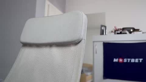 Snapshot of foxeslovefoxes chatting on 29, 12, 2024 CUSTOM PHOTOS AND VIDEOS - online show from 29, 12, 2024