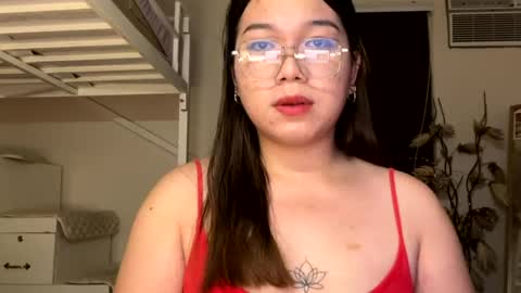 Snapshot of foxieeealona chatting on 21, 7, 2026 Alicia Baby online show from 21, 7, 2026
