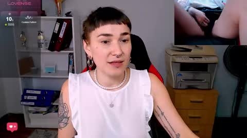 Helen - My streams are Monday - Friday at 8 AM NY time online show from 22, 2, 2025