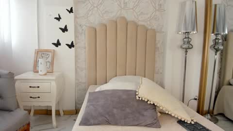 Snapshot of foxy200__ chatting on 24, 12, 2024 Foxy online show from 24, 12, 2024