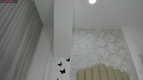 Snapshot of foxy200__ chatting on 2, 1, 2025 Foxy online show from 2, 1, 2025