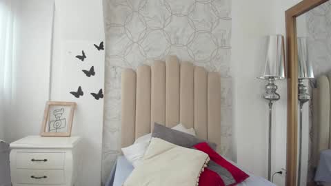 Snapshot of foxy200__ chatting on 7, 1, 2025 Foxy online show from 7, 1, 2025