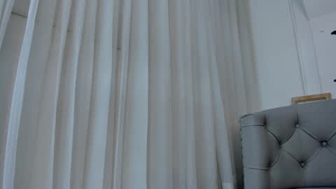 Snapshot of foxy200__ chatting on 10, 2, 2025 Foxy online show from 10, 2, 2025