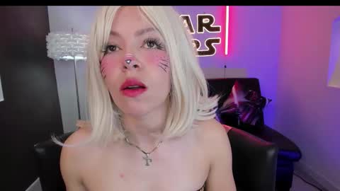 Miss Evans online show from 3, 3, 2026