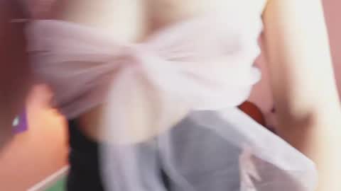 Miss Evans online show from 1, 4, 2026