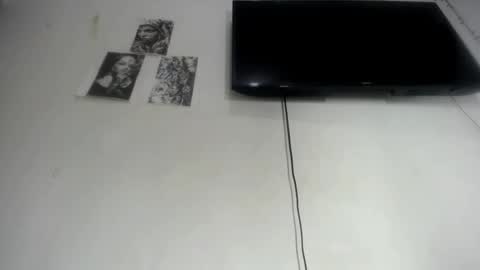 Foxy xtreme online show from 8, 9, 2025