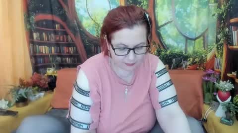 Snapshot of foxydesiree chatting on 12, 7, 2026 foxydesiree online show from 12, 7, 2026