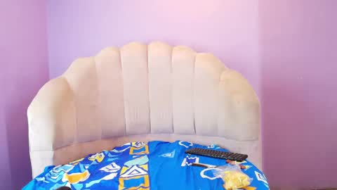 Snapshot of foxyhillx chatting on 3, 6, 2026 foxyhillx online show from 3, 6, 2026