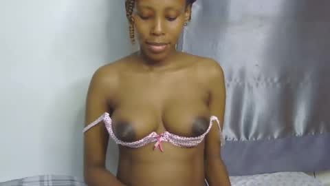 foxypennyy online show from 28, 10, 2025