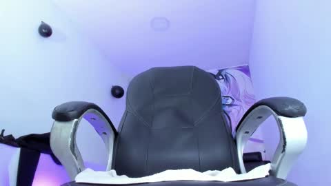 Snapshot of fran_boy_ chatting on 20, 2, 2025 Fran online show from 20, 2, 2025