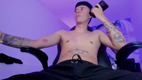 Snapshot of fran_boy_ chatting on 16, 9, 2025 Fran online show from 16, 9, 2025