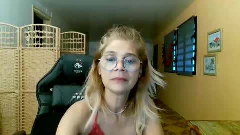 francelune online show from 24, 4, 2026