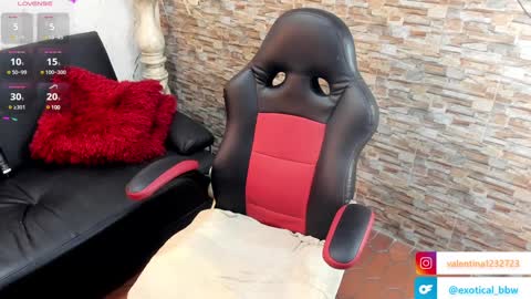          online show from 8, 2, 2025