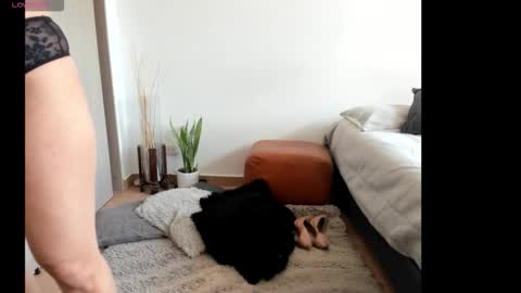 karla and Romeo online show from 17, 11, 2025