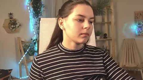 Snapshot of francescacavaliere chatting on 6, 5, 2026 Francesca online show from 6, 5, 2026