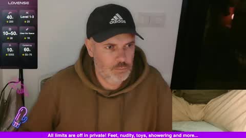 Snapshot of francescoes chatting on 30, 12, 2024 francescoes online show from 30, 12, 2024