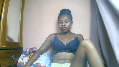 francilla online show from 4, 3, 2025