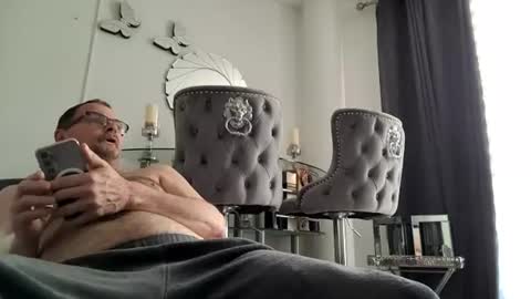 Snapshot of franciscomalin chatting on 19, 6, 2026 franciscomalin online show from 19, 6, 2026