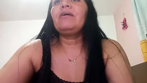 Snapshot of francy_froz chatting on 3, 1, 2025 francy froz online show from 3, 1, 2025