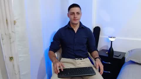 Snapshot of frank_millers chatting on 18, 6, 2026 Frank online show from 18, 6, 2026