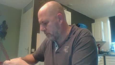 Snapshot of frankh12345 chatting on 8, 1, 2025 frankh12345 online show from 8, 1, 2025