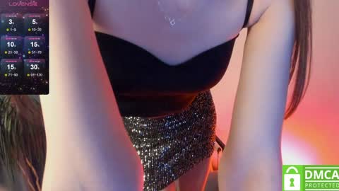 Snapshot of frankie_reese chatting on 13, 12, 2024 Frankie online show from 13, 12, 2024
