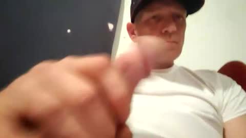 Famous Blue Eyes online show from 26, 4, 2026