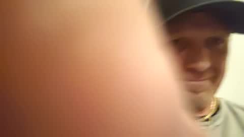 Famous Blue Eyes online show from 7, 7, 2026