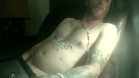Snapshot of frankyb0yforeal chatting on 15, 7, 2026 frankyb0yforeal online show from 15, 7, 2026