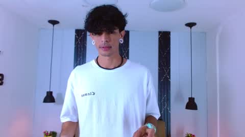 Franvill trato online show from 25, 9, 2025