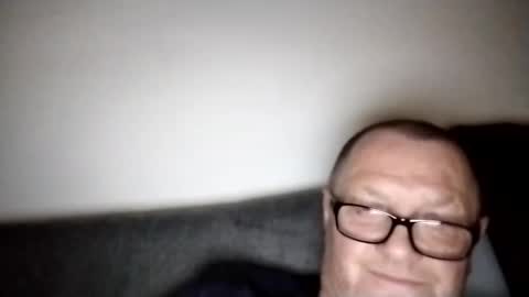 Snapshot of frauenfeind1 chatting on 25, 2, 2025 Wolfi online show from 25, 2, 2025