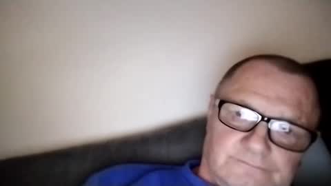 Snapshot of frauenfeind1 chatting on 27, 2, 2025 Wolfi online show from 27, 2, 2025