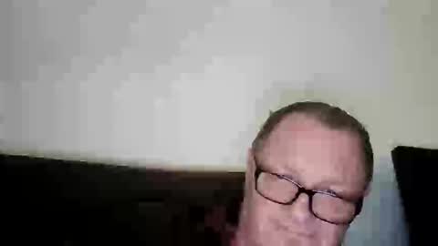 Snapshot of frauenfeind1 chatting on 28, 3, 2026 Wolfi online show from 28, 3, 2026