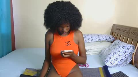 Nessa-Independent model online show from 29, 12, 2024