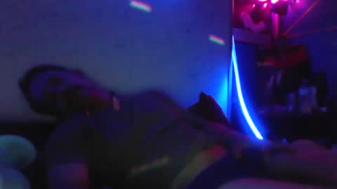 Snapshot of freaknasty9112105 chatting on 3, 10, 2025 freaknasty9112105 online show from 3, 10, 2025