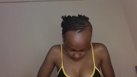 freaky_beauty online show from 29, 5, 2026