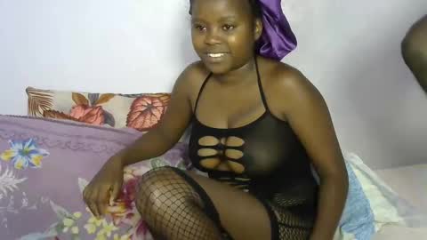 freaky_delliah online show from 18, 2, 2025